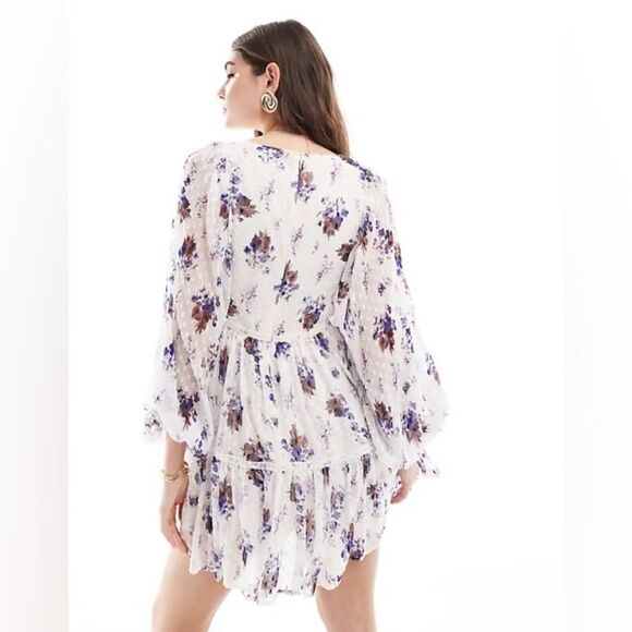 White and Purple Mini Sundress with Bishop Sleeves - Picture 3 of 4